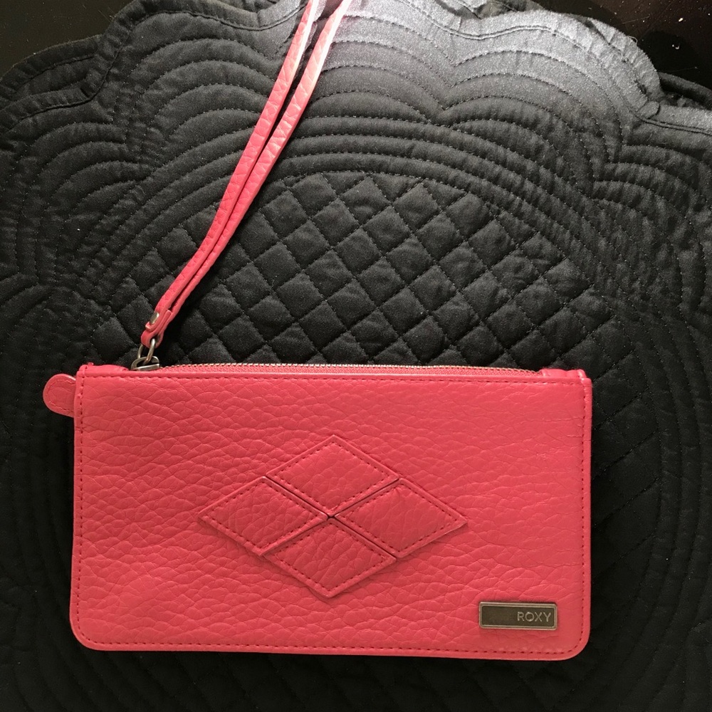 Pink Roxy wallet w strap